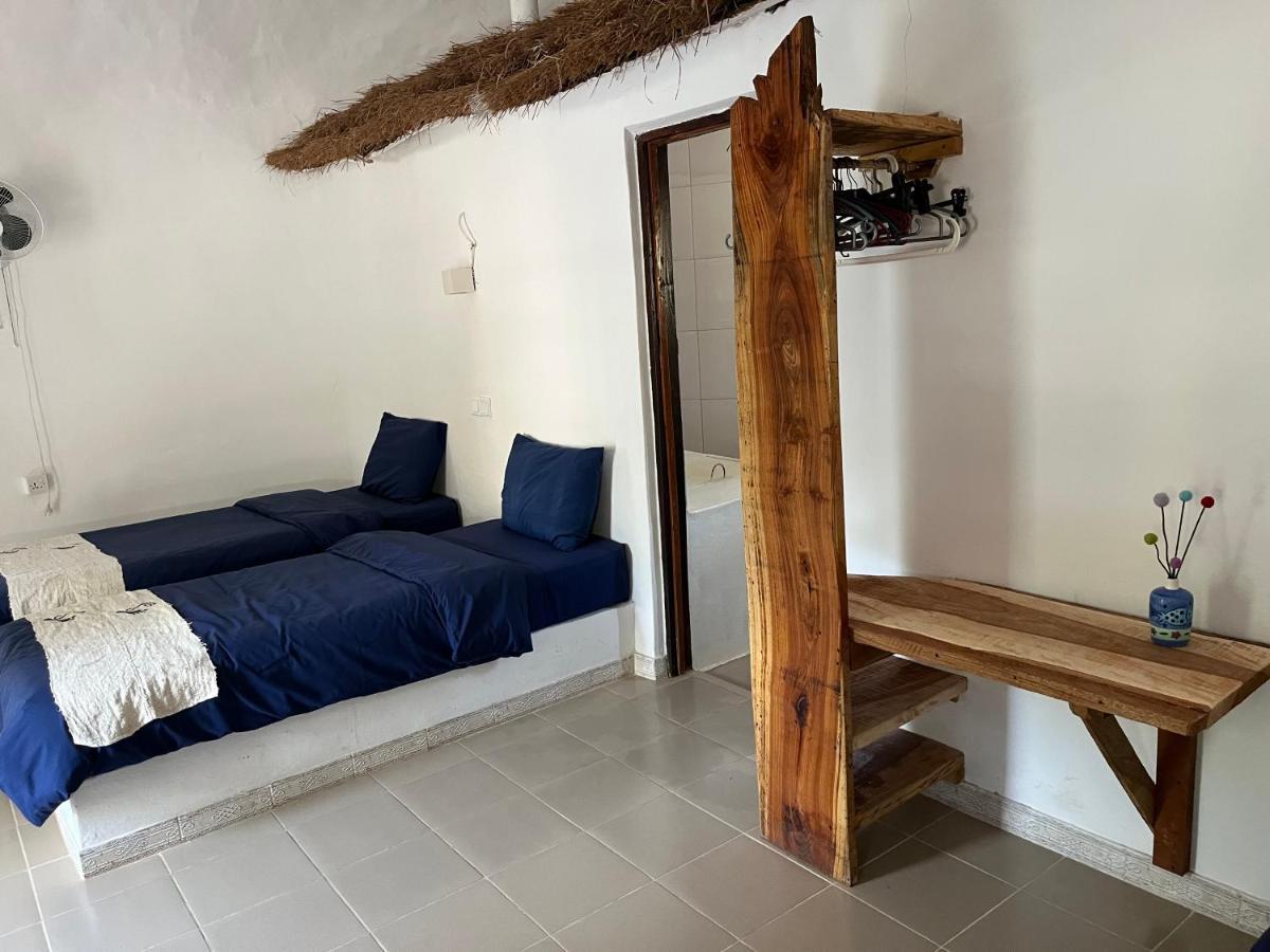Footsteps Eco-Lodge Gunjur Luaran gambar
