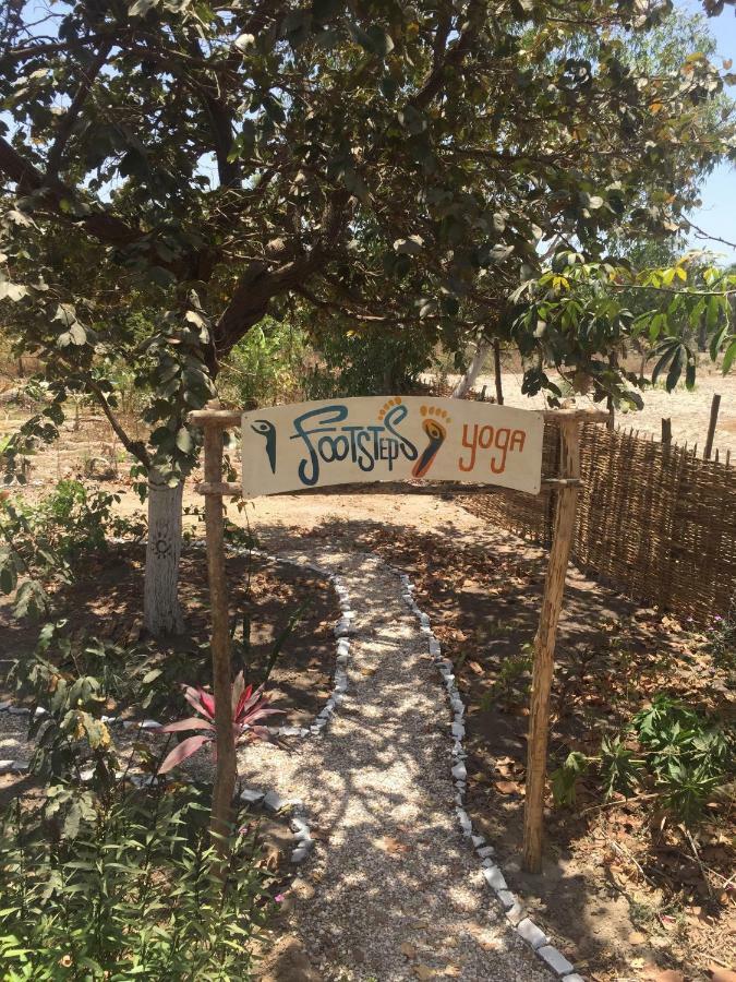 Footsteps Eco-Lodge Gunjur Luaran gambar