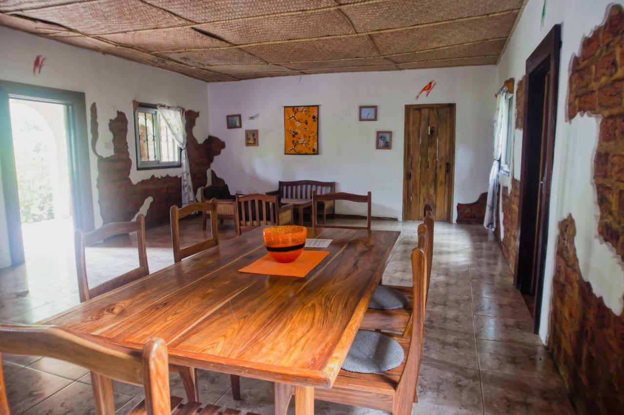 Footsteps Eco-Lodge Gunjur Luaran gambar