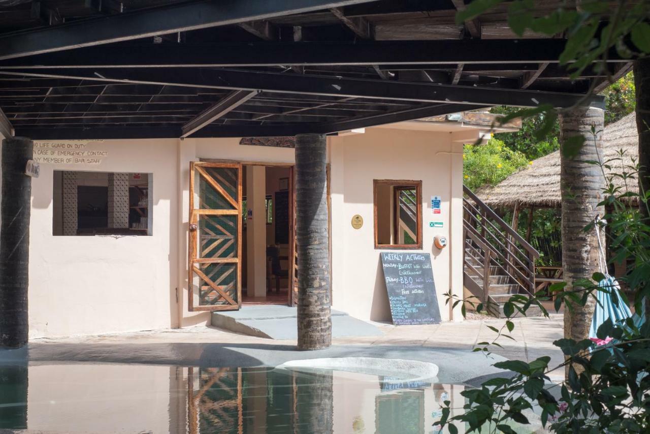Footsteps Eco-Lodge Gunjur Luaran gambar